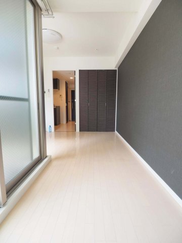 居室・リビング　クレアート大手前グランアクシア