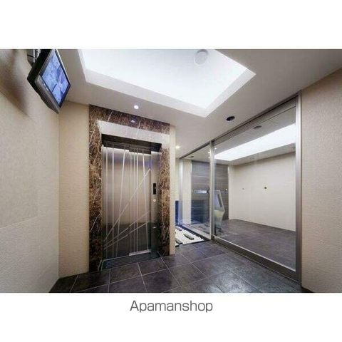 ロビー　ロビー