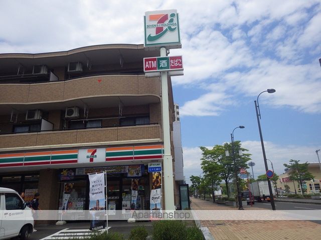 コンビニ　セブン－イレブン仙台小鶴新田駅前店（コンビニ）まで325m