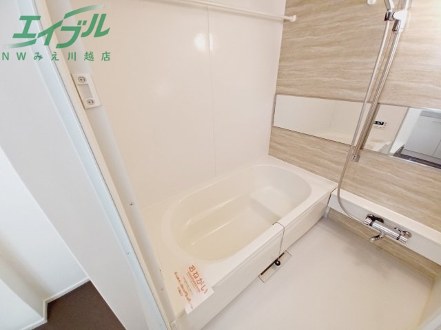バス・シャワールーム　同型参考写真
