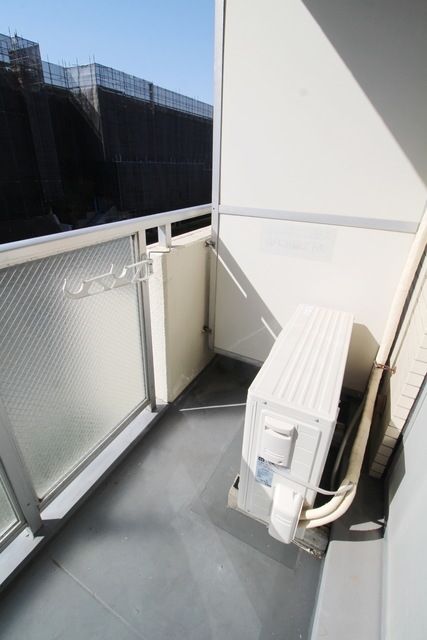 バルコニー　同物件別部屋写真