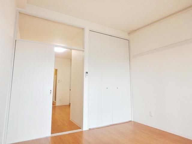 その他部屋・スペース　★広々洋室6帖★