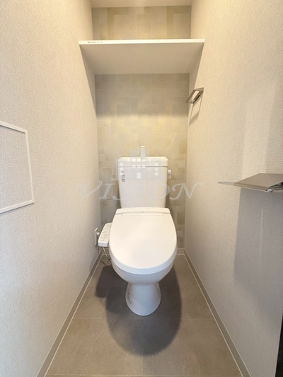 ＪＲ東海道本線 塚本駅 徒歩5分 15階建 築1年のトイレ写真