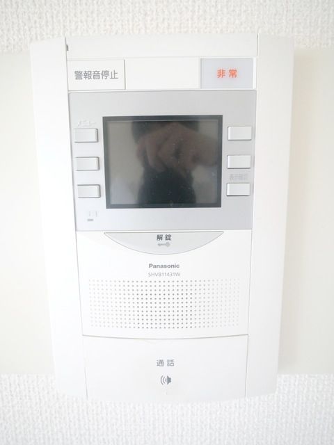 セキュリティ　★モニター付きインターホンです★