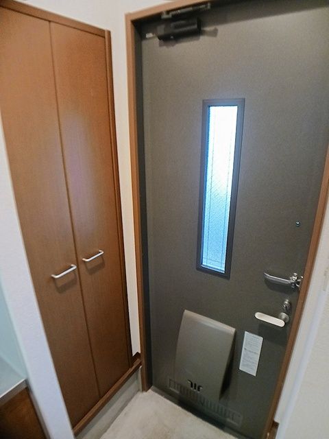 メルベーユBの玄関写真