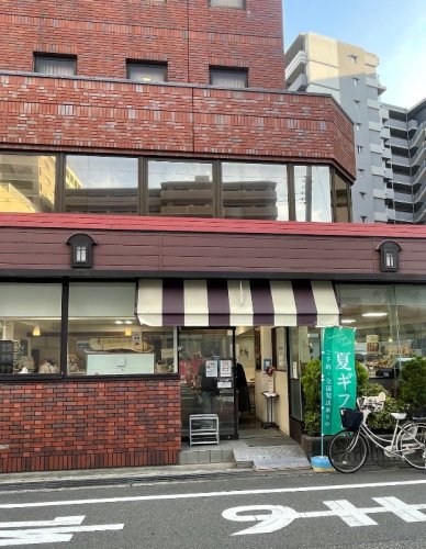 飲食店　シャトレーゼ 江坂店（飲食店）まで737m