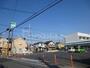 コンビニ　ファミリーマート 西原三丁目店（コンビニ）まで530m