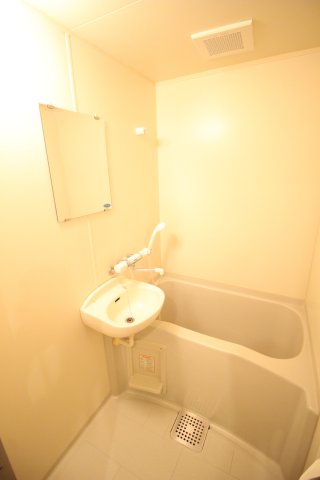 スタジオーネ参番館の風呂写真