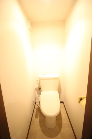 スタジオーネ参番館のトイレ写真