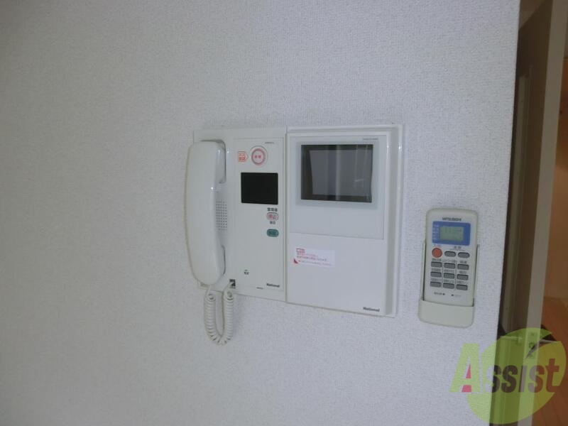 その他設備　防犯面にも嬉しいモニター付きインターホン