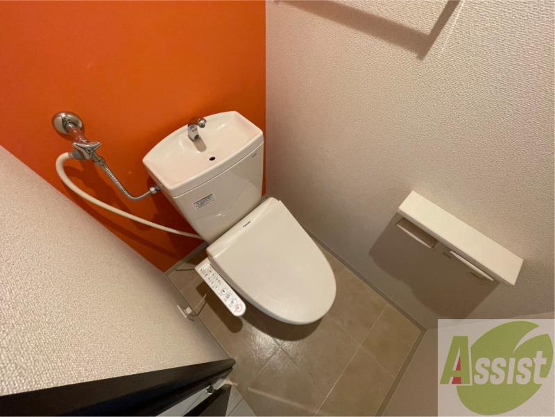 トイレ　トイレです。ウォシュレット付を探している方、おすすめです！