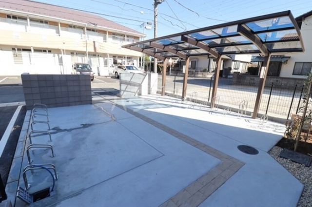 ＪＲ常磐線 馬橋駅 徒歩22分 3階建 築2年の外観写真