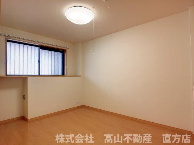 ＪＲ筑豊本線 直方駅 バス乗車時間：10分 最寄りバス停で下車 徒歩3分 2階建 築17年の内装写真