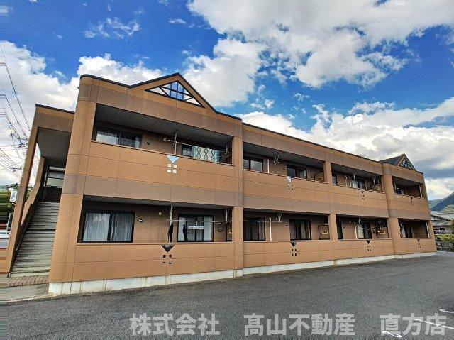 ＪＲ筑豊本線 直方駅 バス乗車時間：10分 最寄りバス停で下車 徒歩3分 築17年