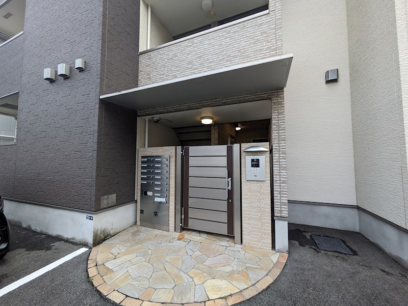 フジパレス塚口本町2番館の外観写真