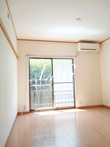 居室・リビング　洋室のお部屋です。