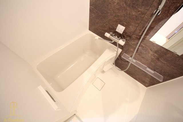 バス・シャワールーム　ALZA福島