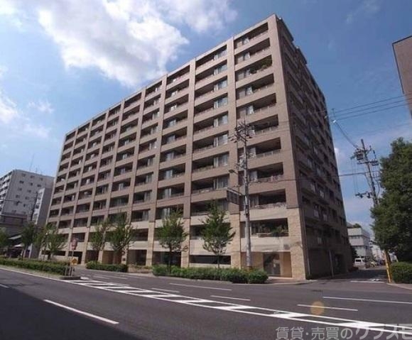 サーパスシティ御池西大路通の建物外観