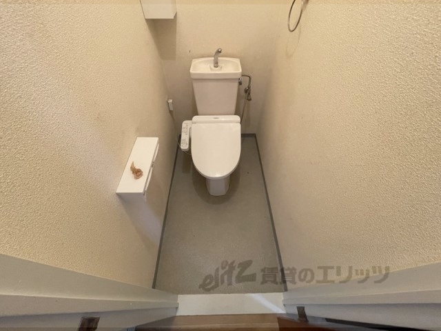 【橿原市木原町のマンションのトイレ】