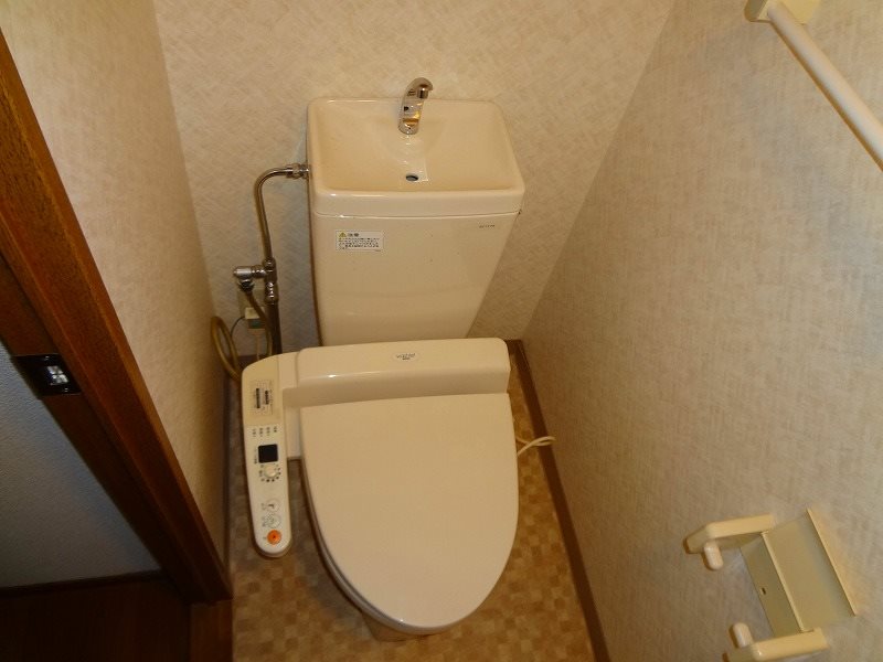 【松本市本庄のマンションのトイレ】