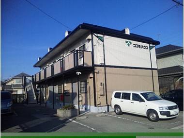 【姫路市白浜町神田のアパートの建物外観】