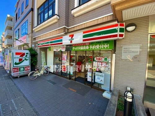 【横浜市都筑区仲町台のマンションのコンビニ】