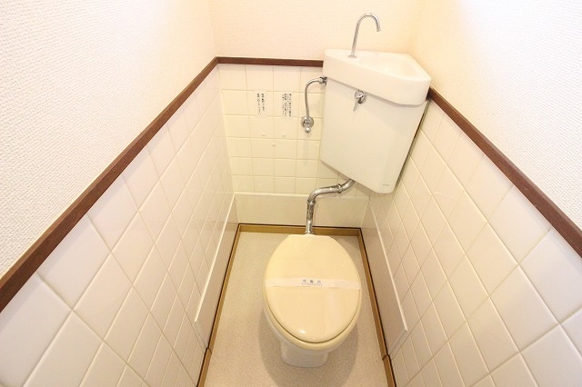 トイレ　鈴木建設ビル