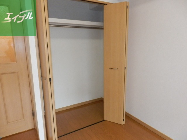 収納　※別号室の写真です