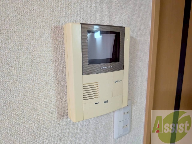 その他設備　ＴＶモニター付インターホンです。来客者の顔が見えるので安心！