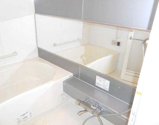 バス・シャワールーム　★追い焚き、浴室乾燥機付き★