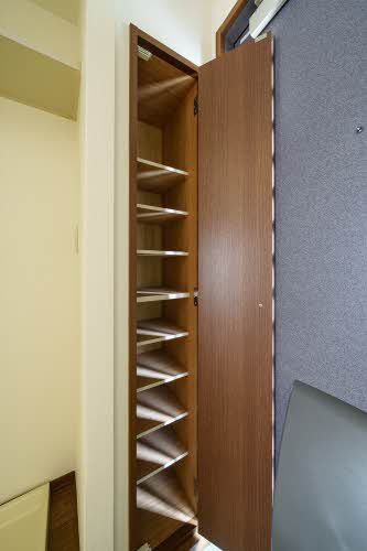 収納　シューズボックス