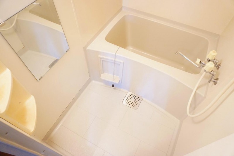 バス・シャワールーム　浴室