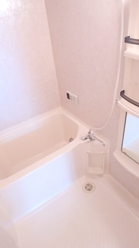 バス・シャワールーム　図面と現状に相違がある場合には現状を優先