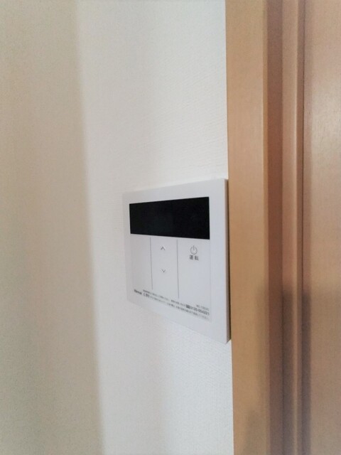その他設備　給湯器