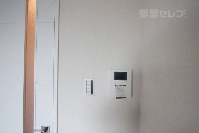 セキュリティ　安心のモニターホンです