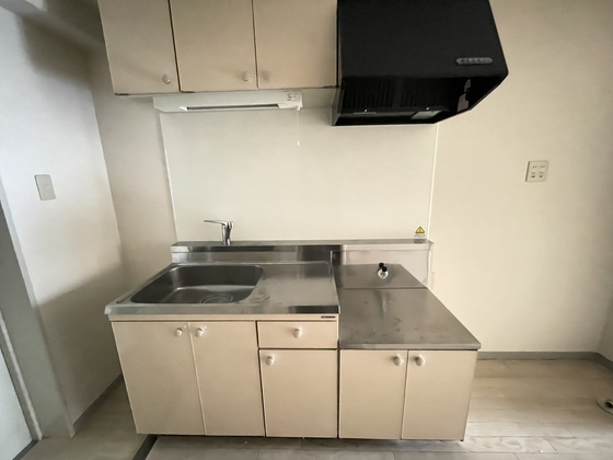 キッチン　※別部屋の写真です