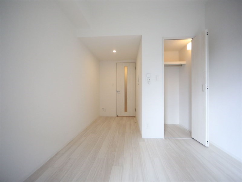 その他部屋・スペース　洋室7.4帖　ウォークインクローゼット付（収納充実してます）