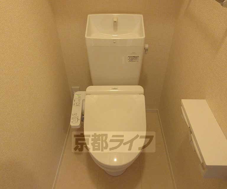 トイレ　ウォシュレット完備