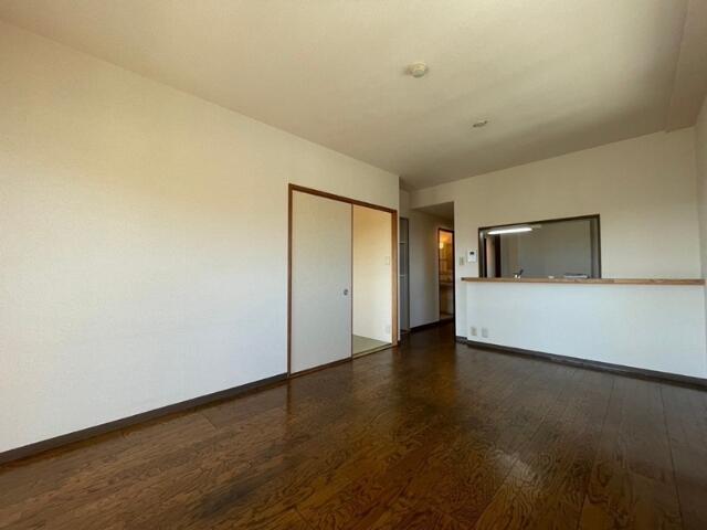 居室・リビング　※別のお部屋です