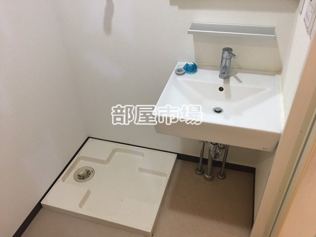 その他設備　洗濯機置場