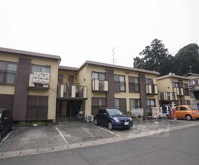 建物外観　西賀茂のお部屋探しはアパマンショップ北大路店まで
