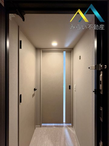 玄関　自社撮影写真