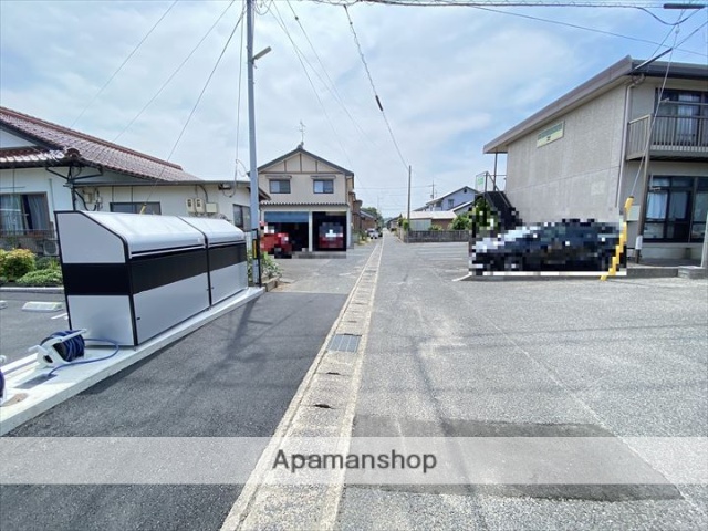その他　前面道路（その他）まで0m