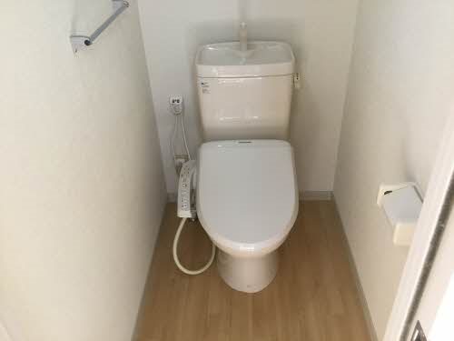 トイレ　参考写真