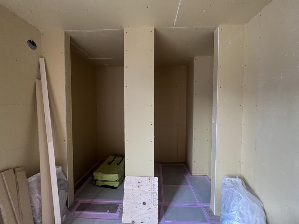 収納　※別号室の参考写真となります。