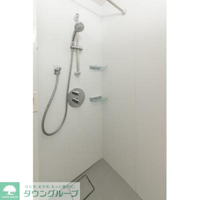 バス・シャワールーム　※写真は同タイプ住戸です。