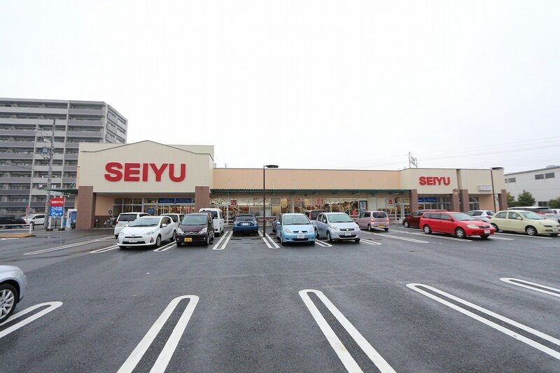 スーパー　西友熱田三番町店（スーパー）まで1111m