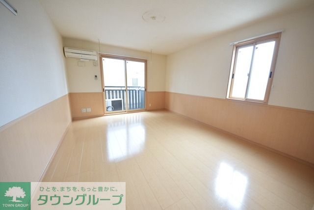 居室・リビング　現地待ち合わせ歓迎♪お問合せはタウンハウジング千葉店まで！