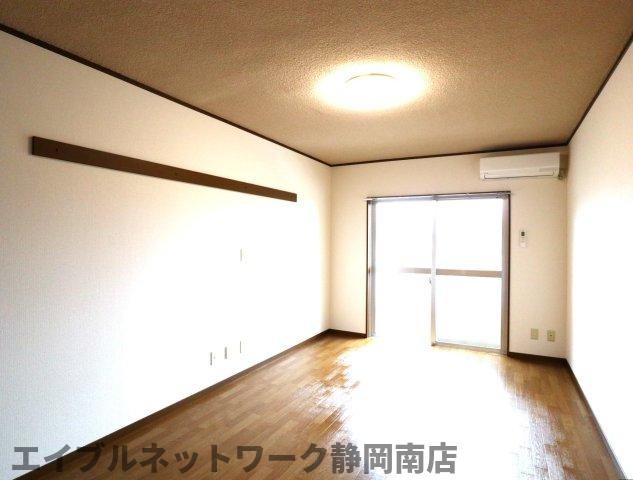 居室・リビング　おしゃれな居間です