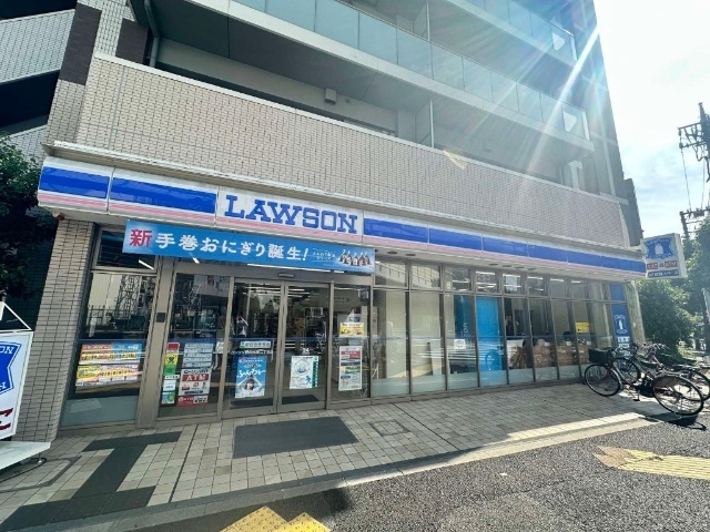 コンビニ　ローソン柿の木坂二丁目店（コンビニ）まで485m
